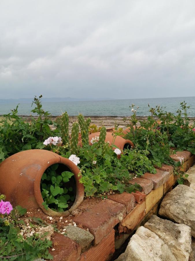 Anastasia Apartment Agia Marina  Eksteriør bilde