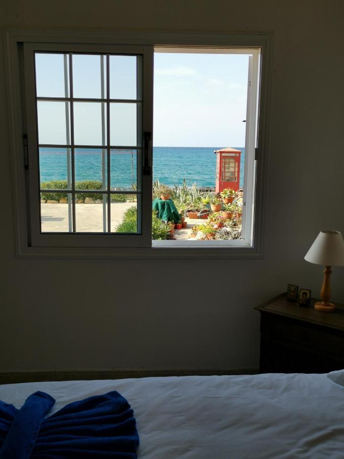 Anastasia Apartment Agia Marina  Eksteriør bilde
