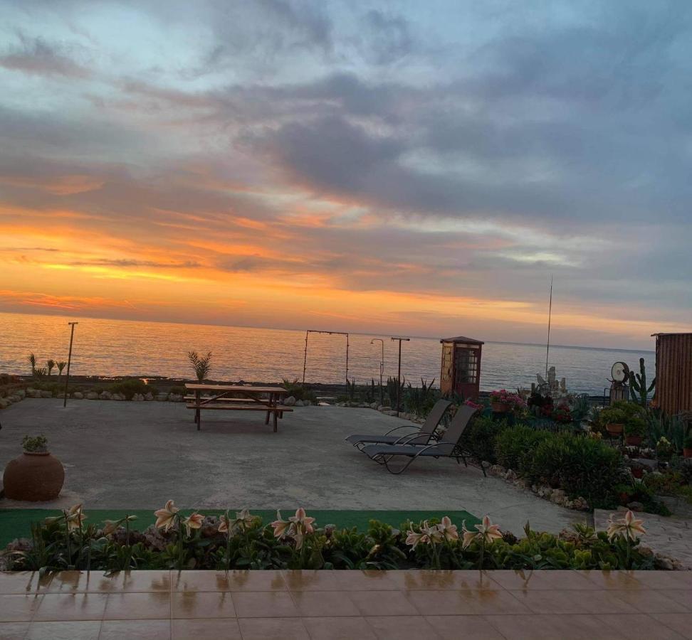 Anastasia Apartment Agia Marina  Eksteriør bilde